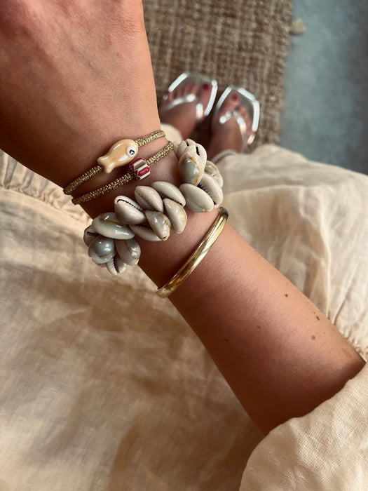 Shell bracelet