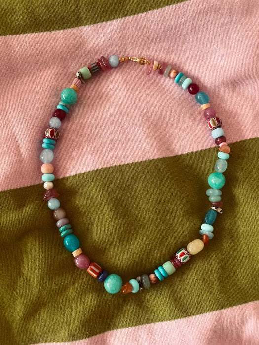 Multicolour necklace