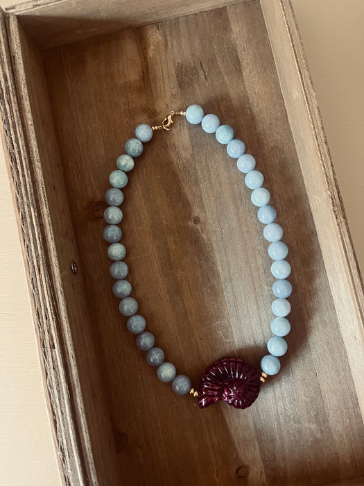 Big shell necklace