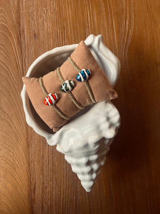 Fish stripe bracelet