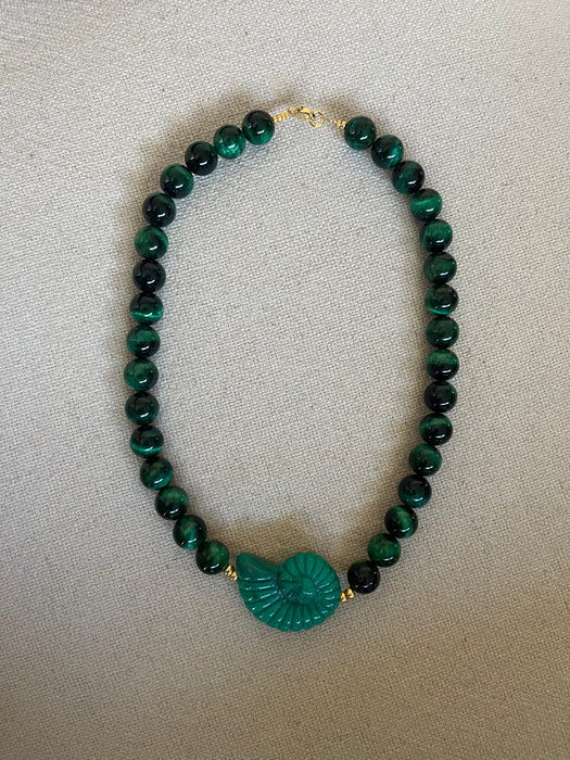 Shell necklace