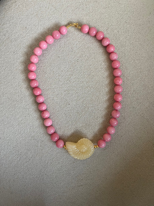Shell necklace