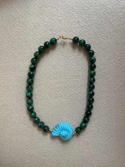 Shell necklace