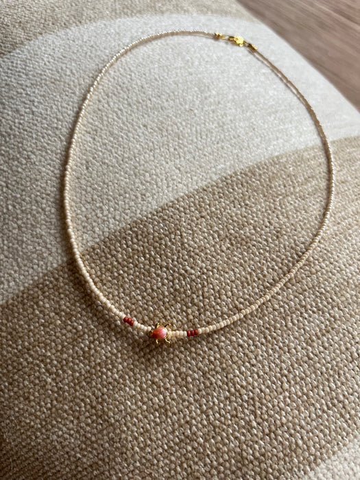 Mini turtle necklace
