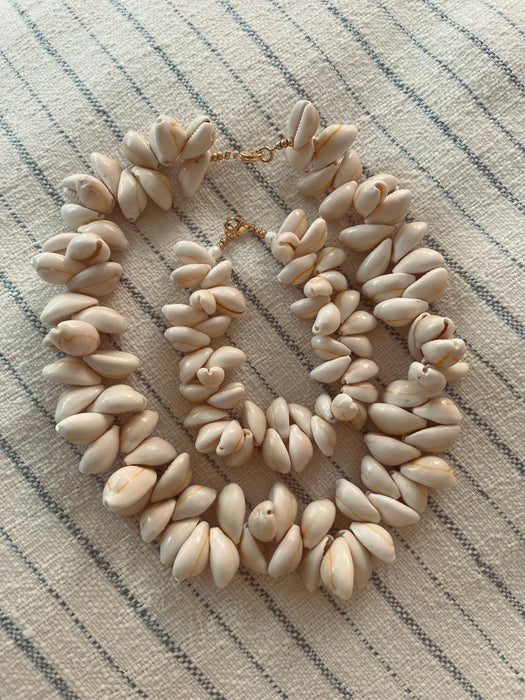 Shell anklet | Ecru