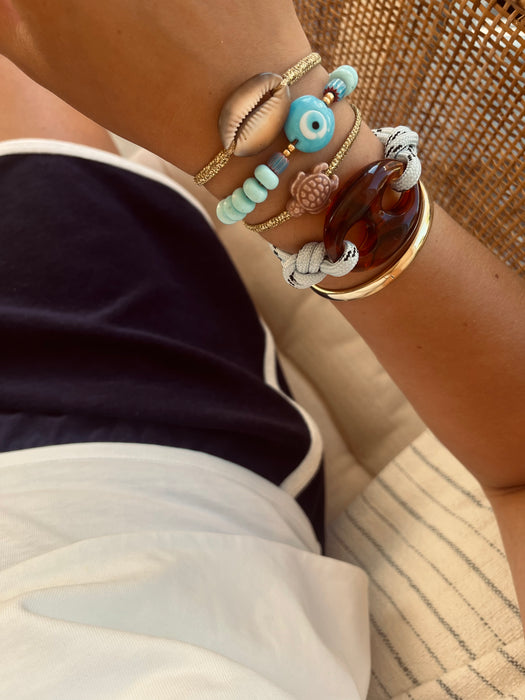 Eye bracelet