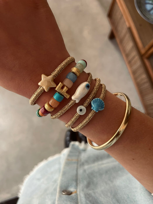 Beige star bracelet