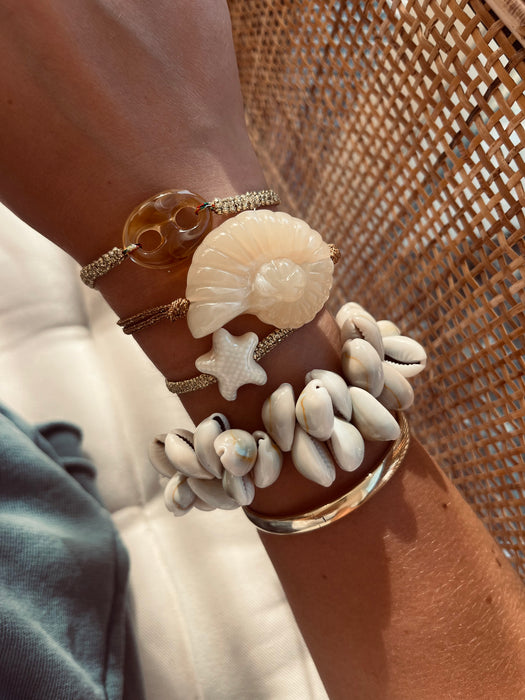 Ecru Shell bracelet