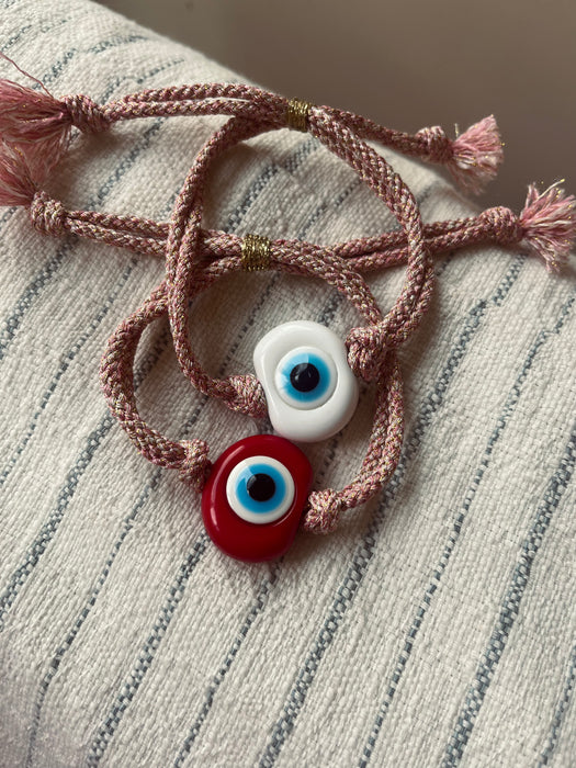 Eye bracelet