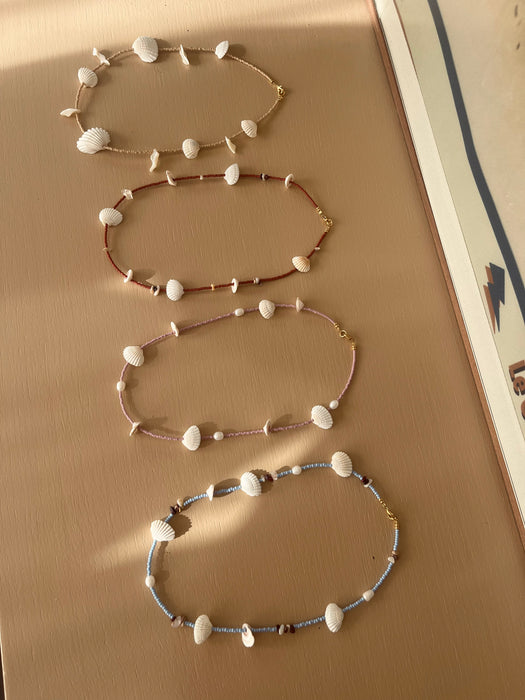Mini shell necklace