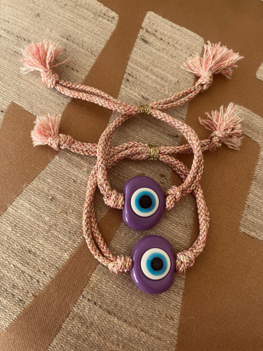 Eye bracelet