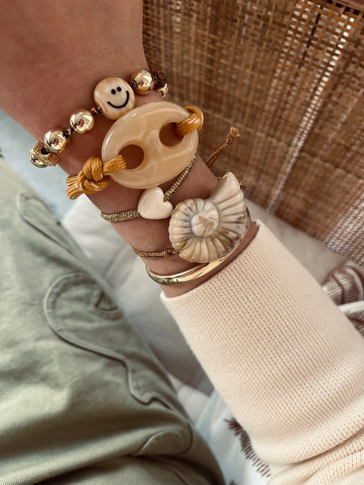 Big Shell bracelet