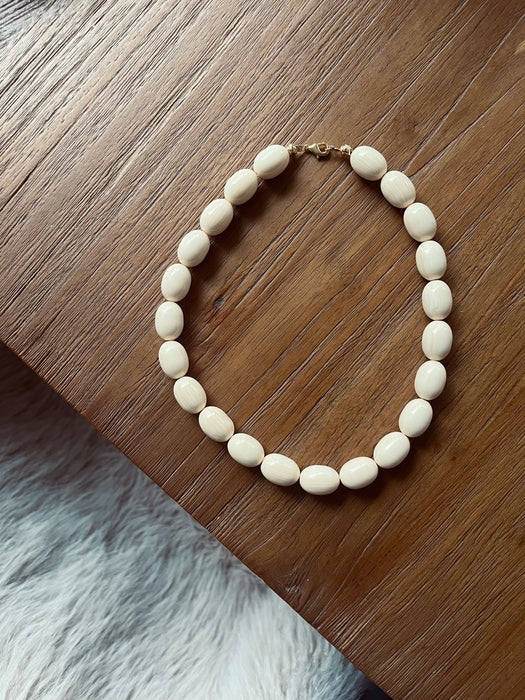 Flo necklace