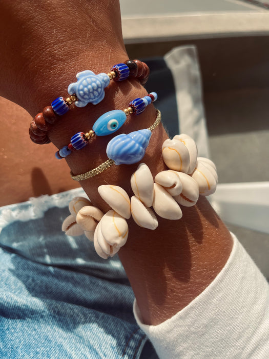 Shell bracelet