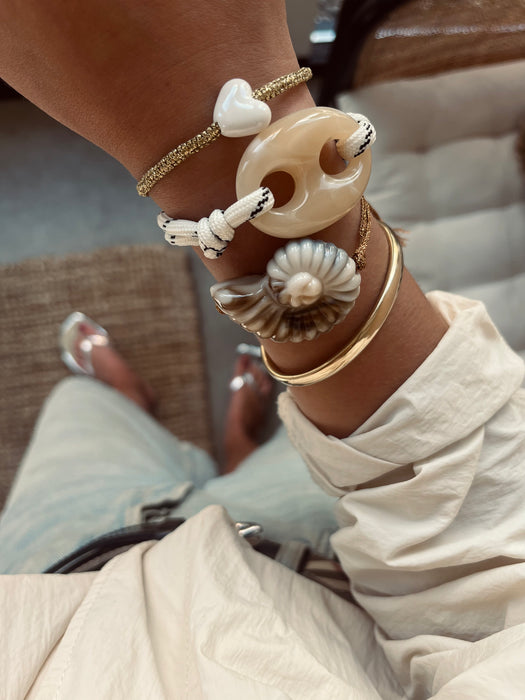 Bean bracelet